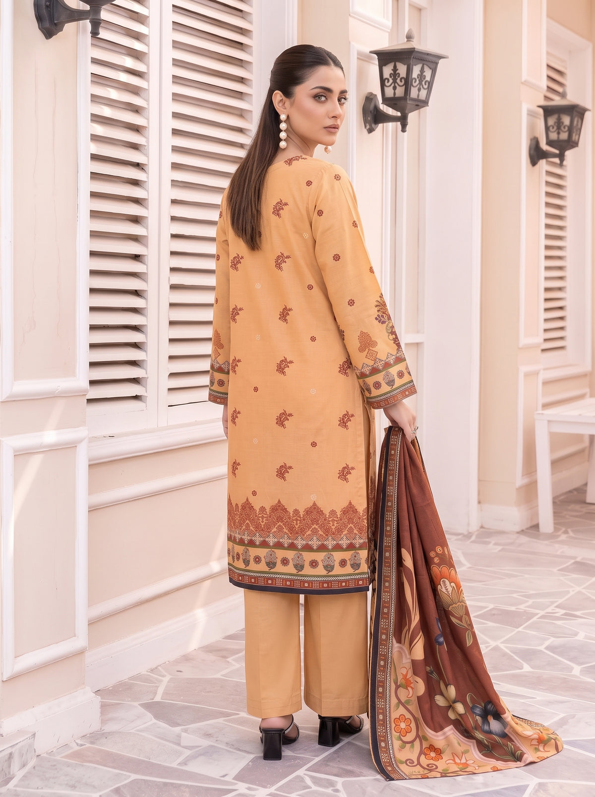 Roha Khaddar Printed Suit Vol 3 (Design 7)