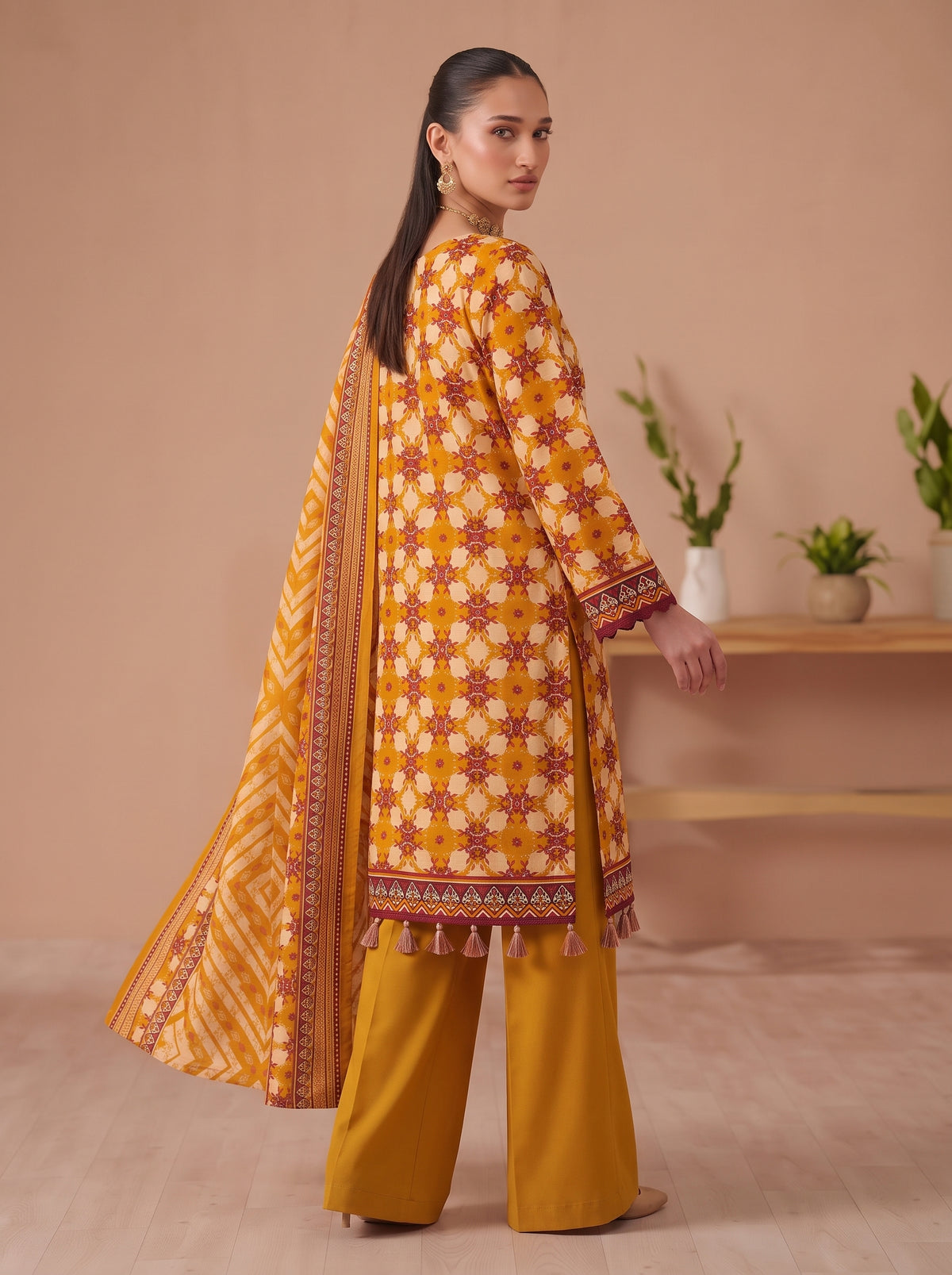 Khaddar Mehak 3-Piece Suit