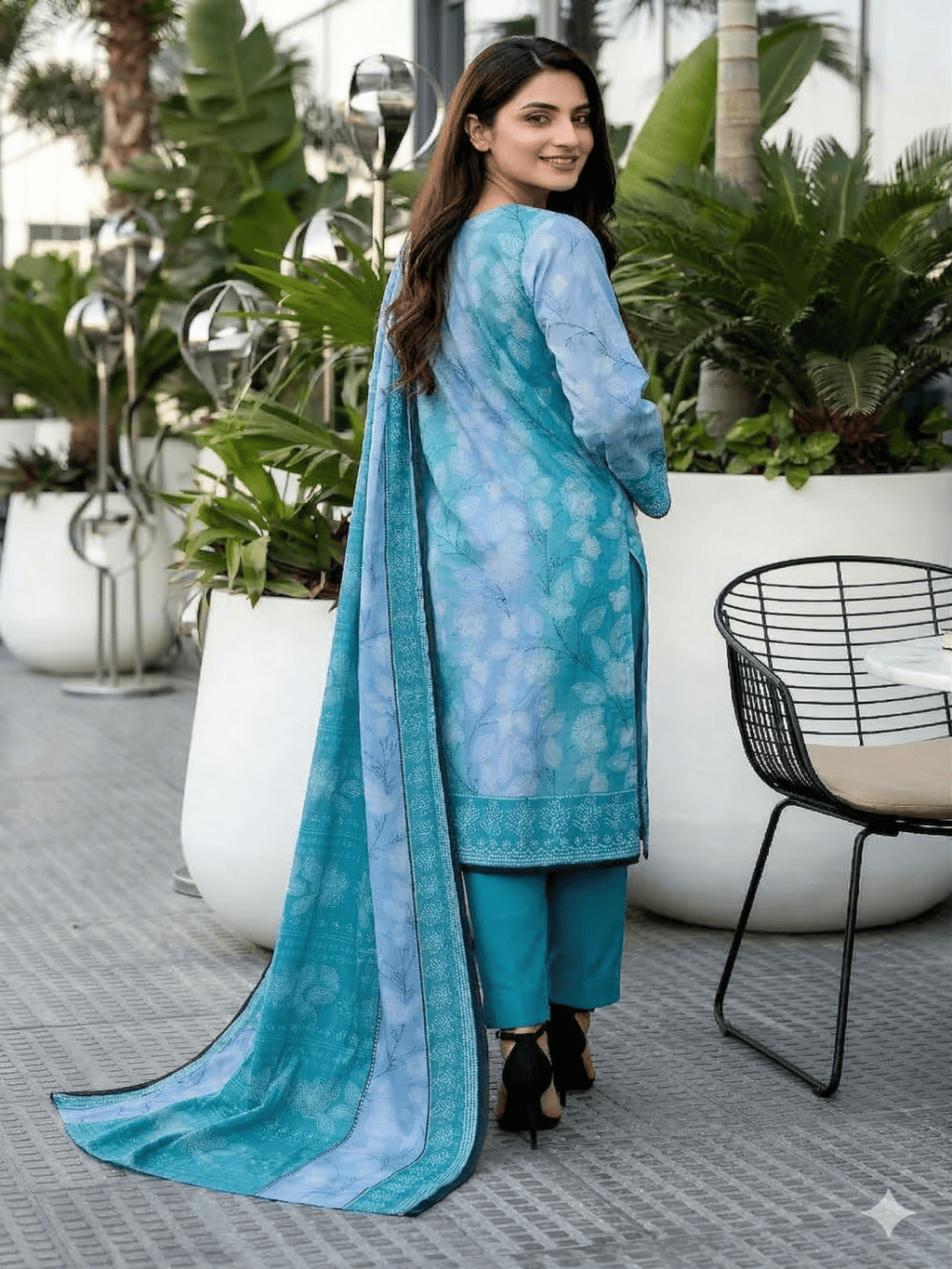 Unstitched Printed Lawn 3 Piece Suit