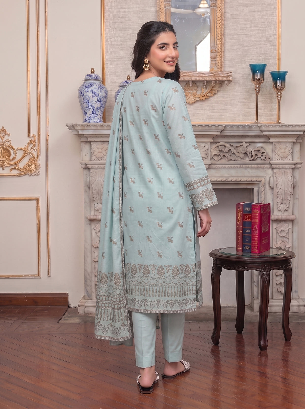 Saqaafah – 3 Piece Printed Lawn Suit