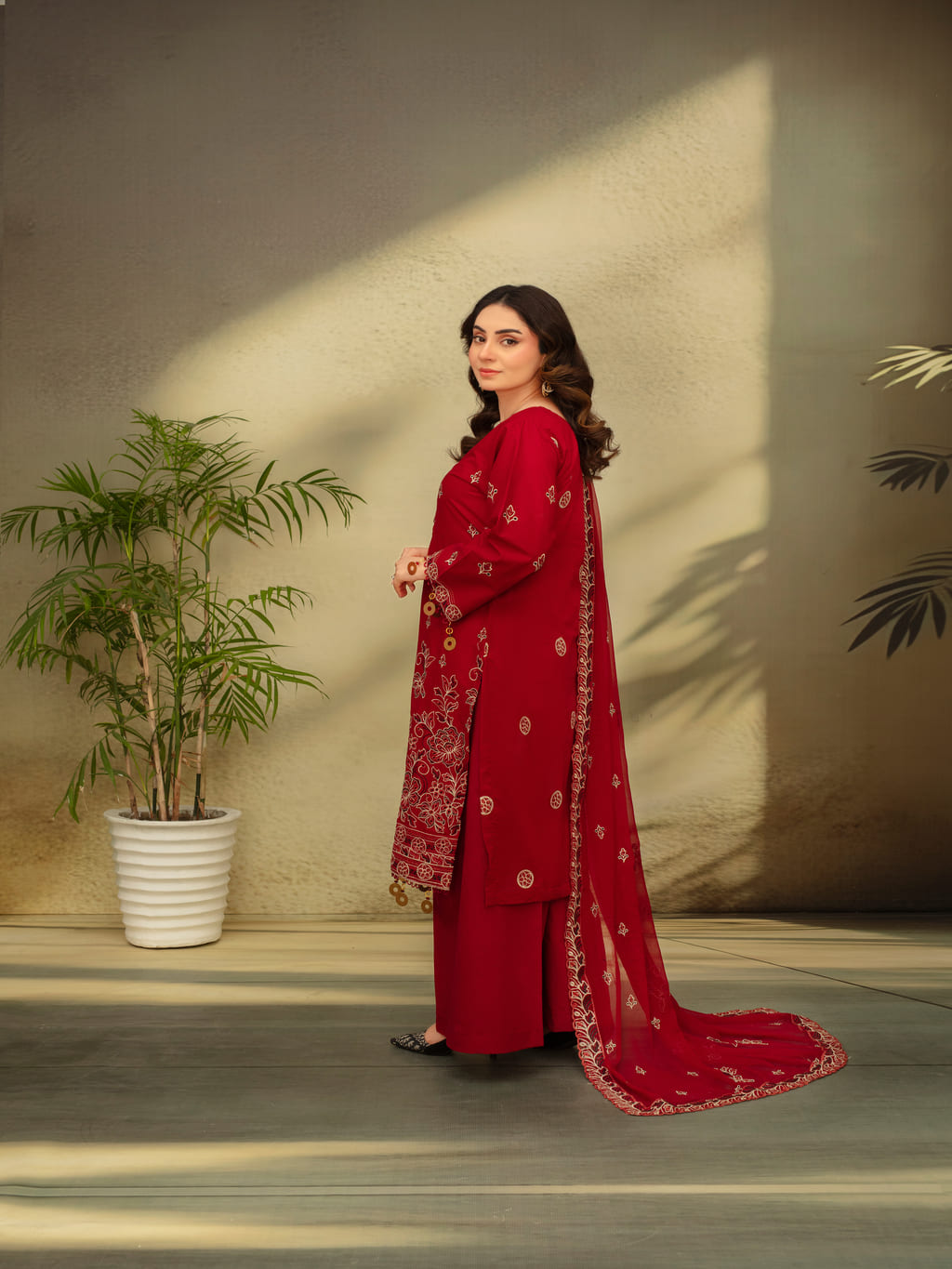 Unstitched Printed Lawn 3 Piece Suit