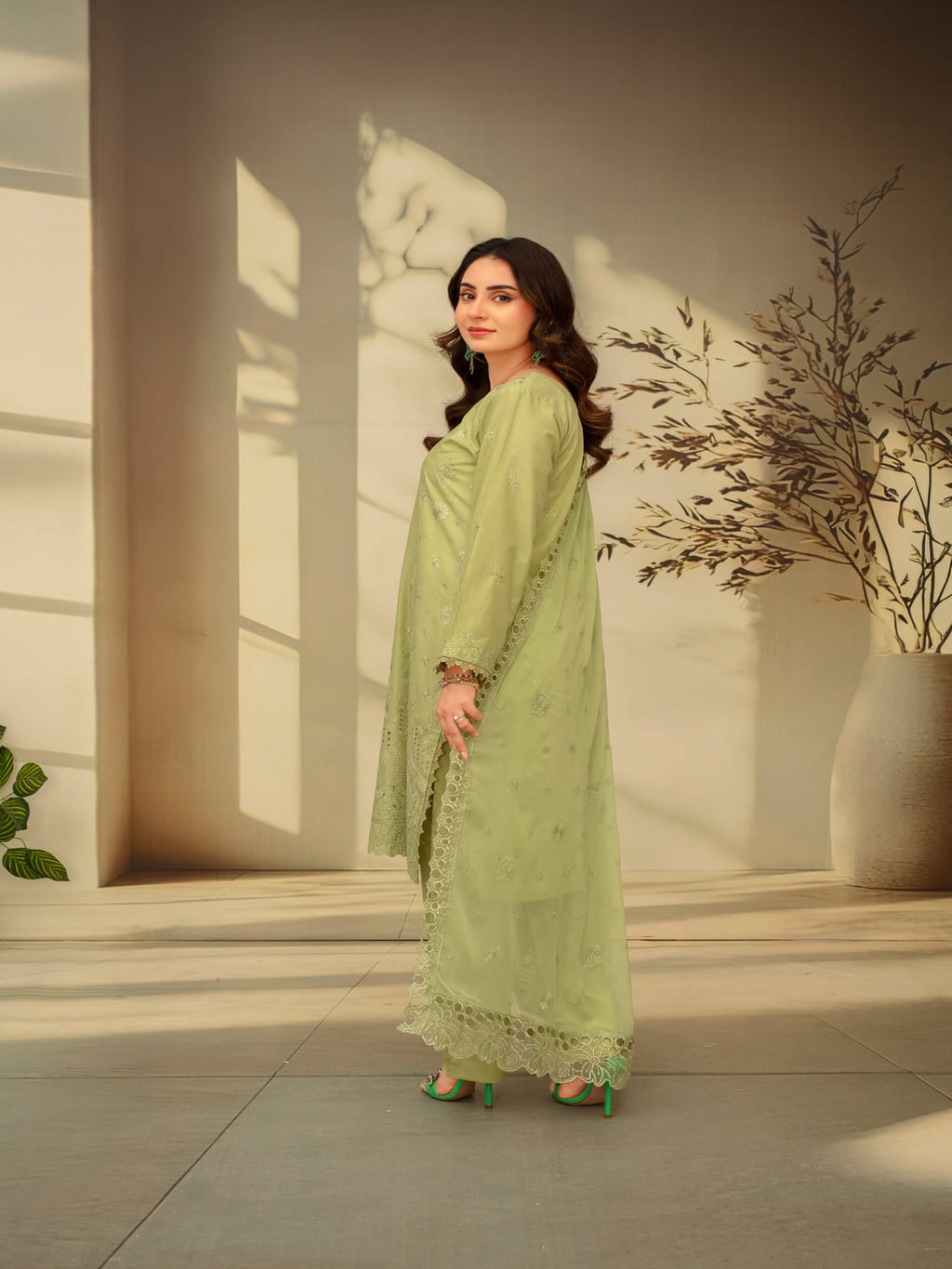 Unstitched Printed Lawn 3 Piece Suit