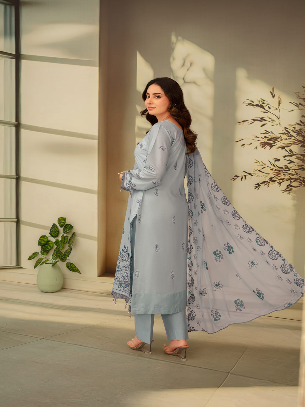Unstitched Printed Lawn 3 Piece Suit
