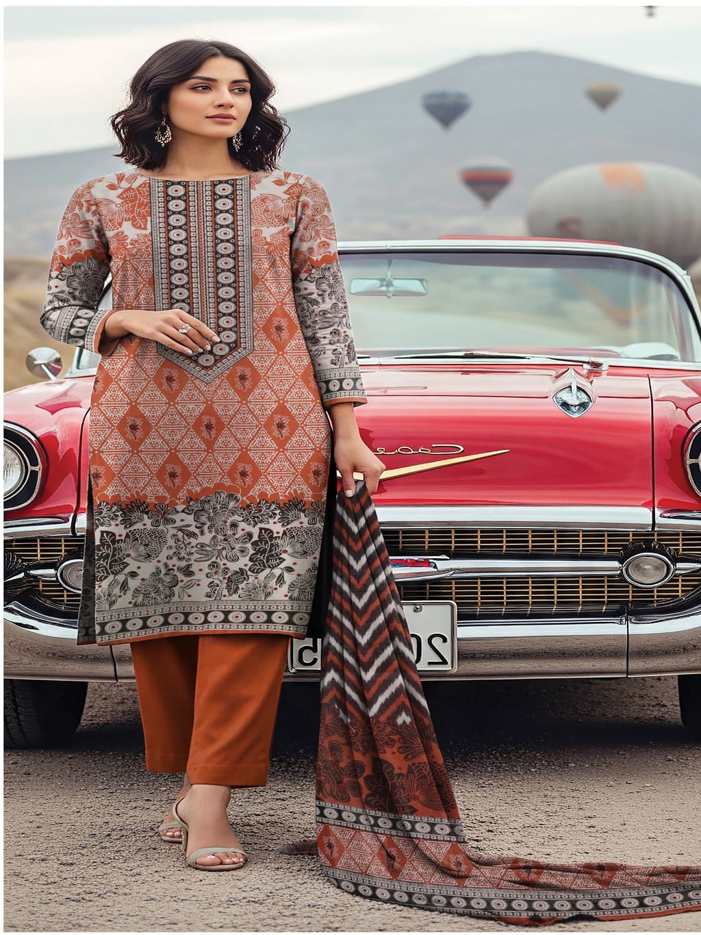 Unstitched Printed Lawn 3 Piece Suit