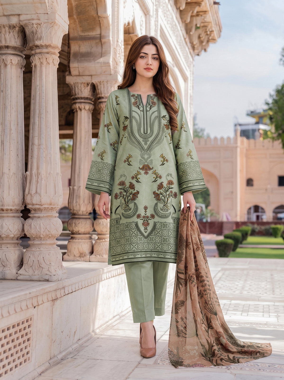 Gul-e-Saher – 3 Piece Printed Lawn Suit