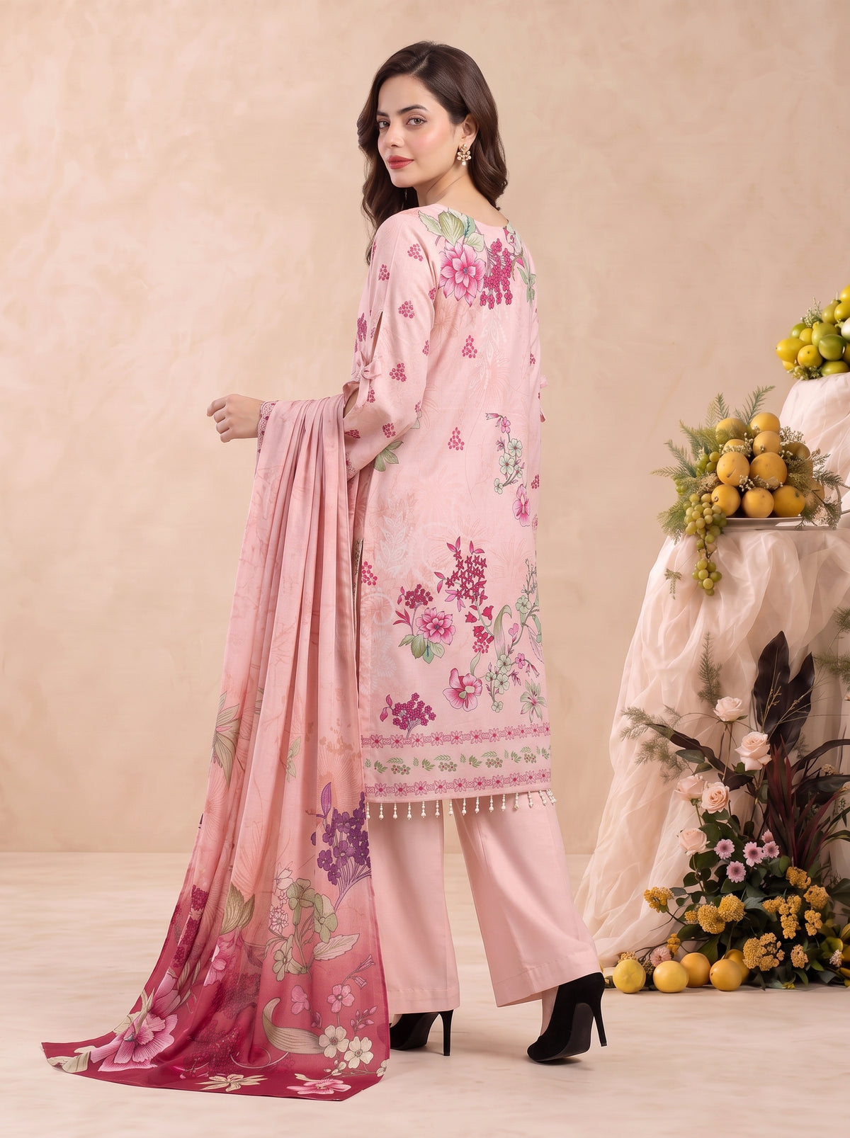Areeqa Vol 2 Printed 3-Piece Suit (Design 5)