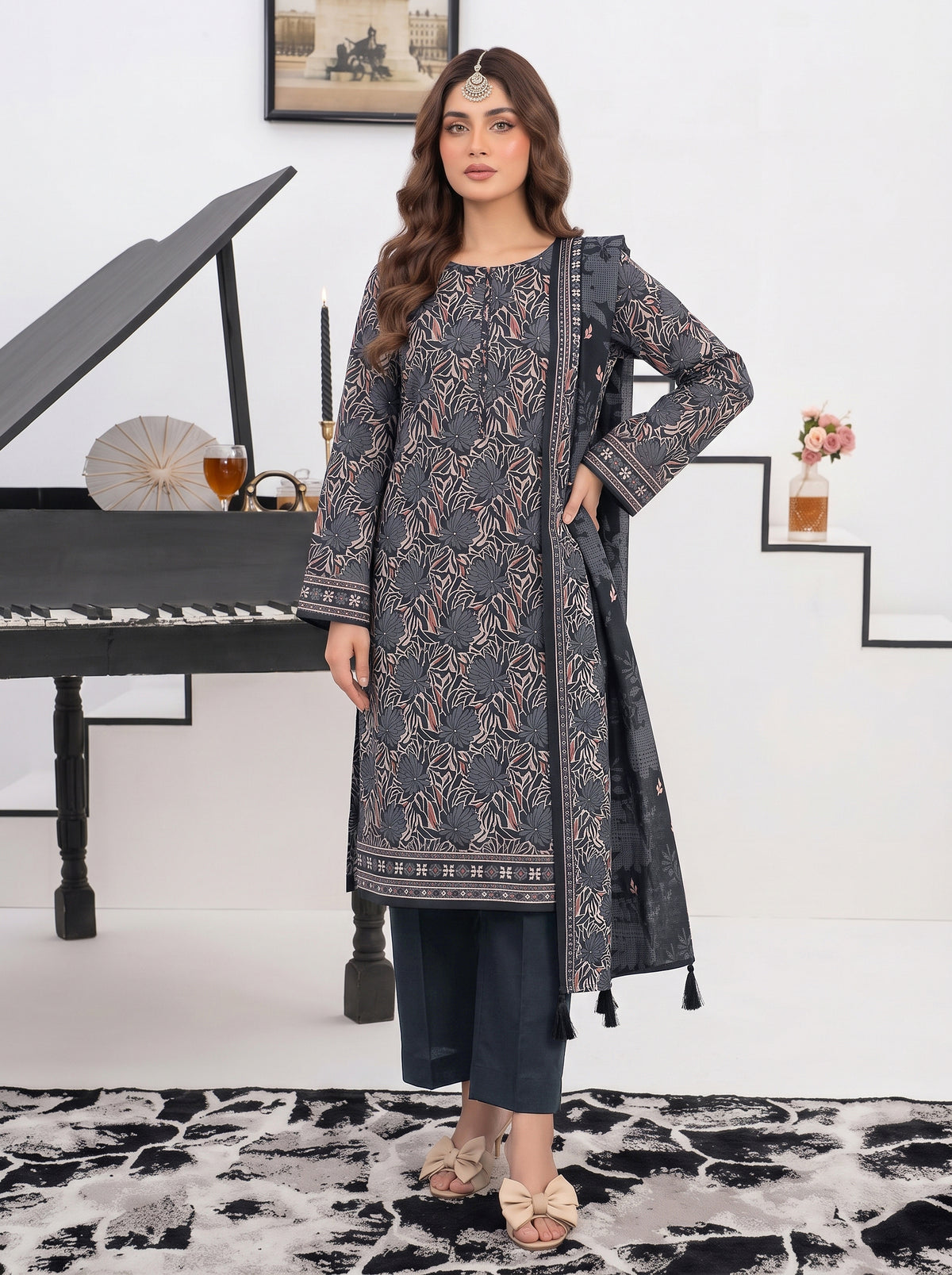 Khaddar Mehak 3-Piece Suit