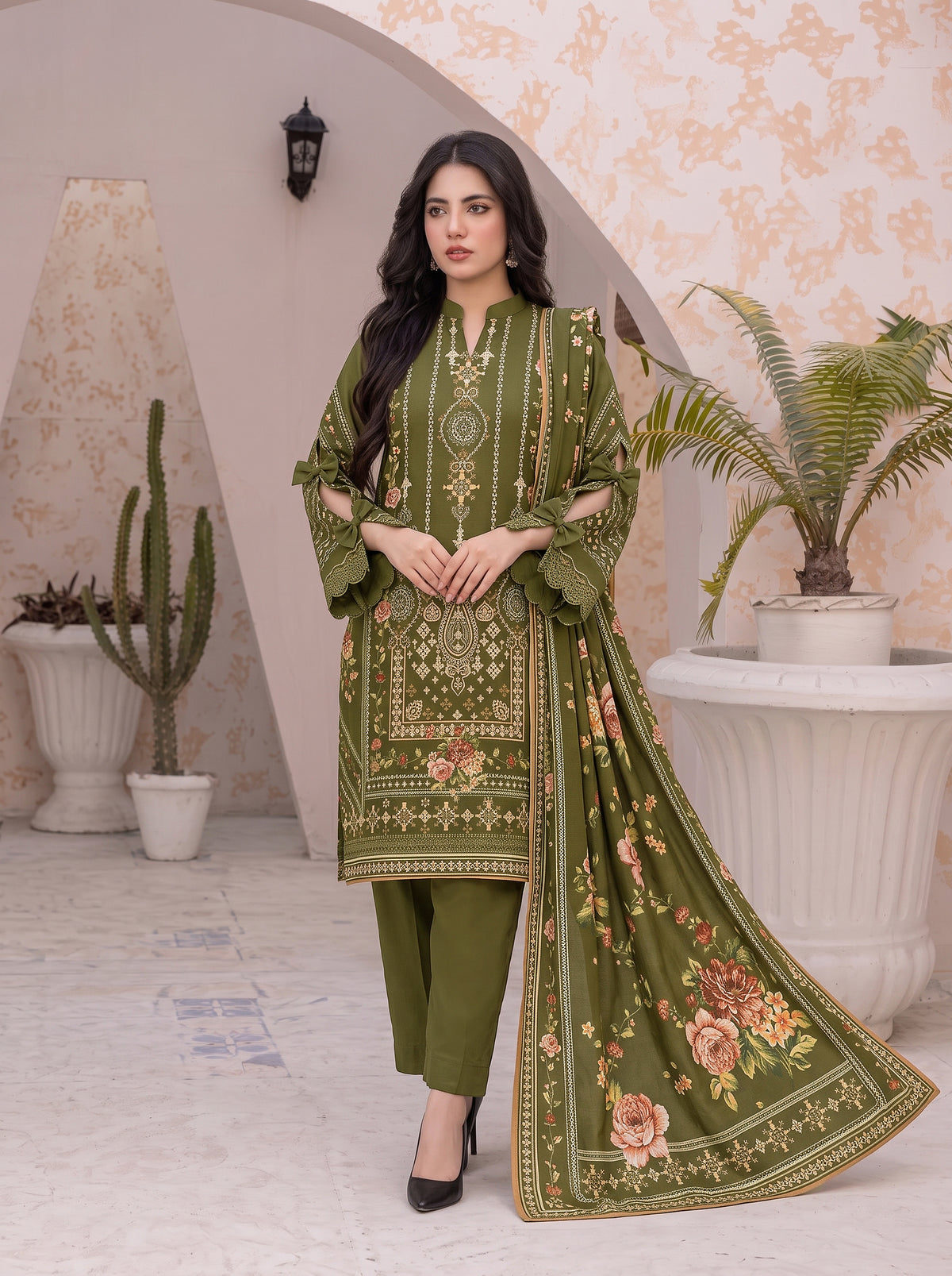 Roha Khaddar Printed Suit Vol 1 (Design 8)