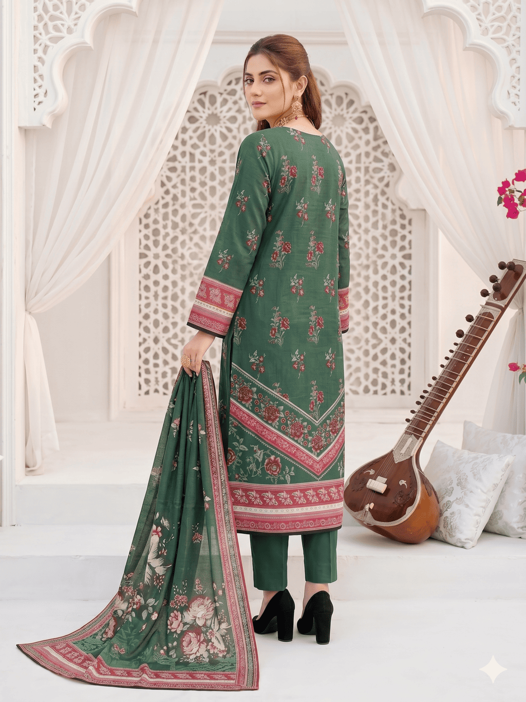 Unstitched Printed Lawn 3 Piece Suit