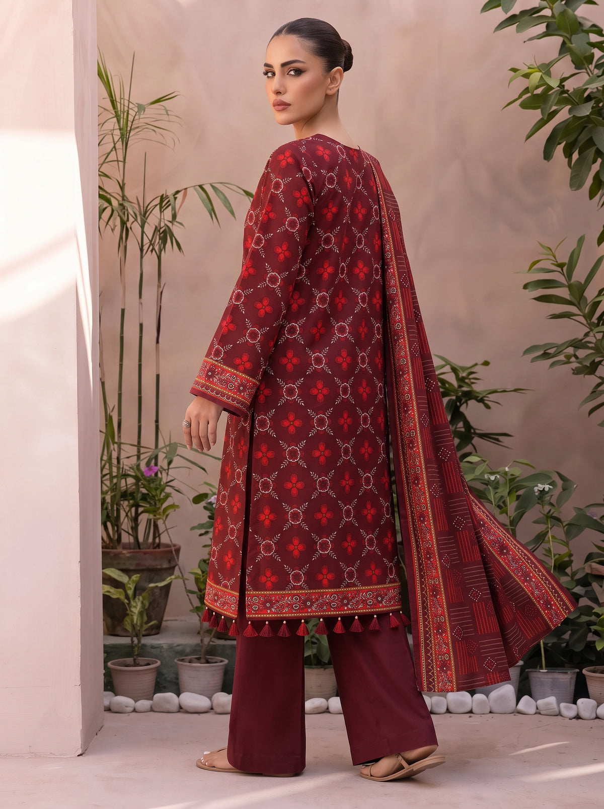 Khaddar Mehak 3-Piece Suit