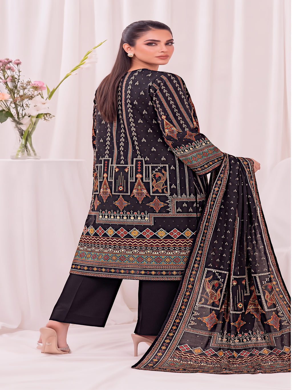 Mayal – 3 Piece Printed Suit