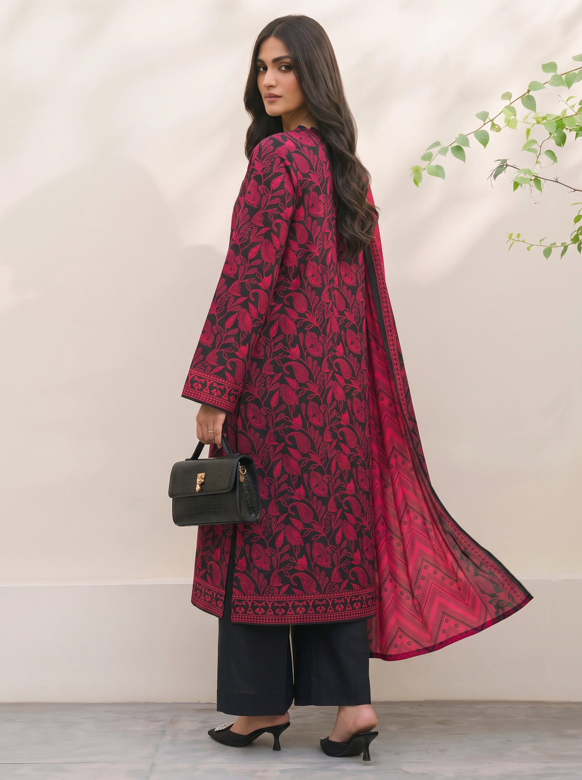 Khaddar Mehak 3-Piece Suit