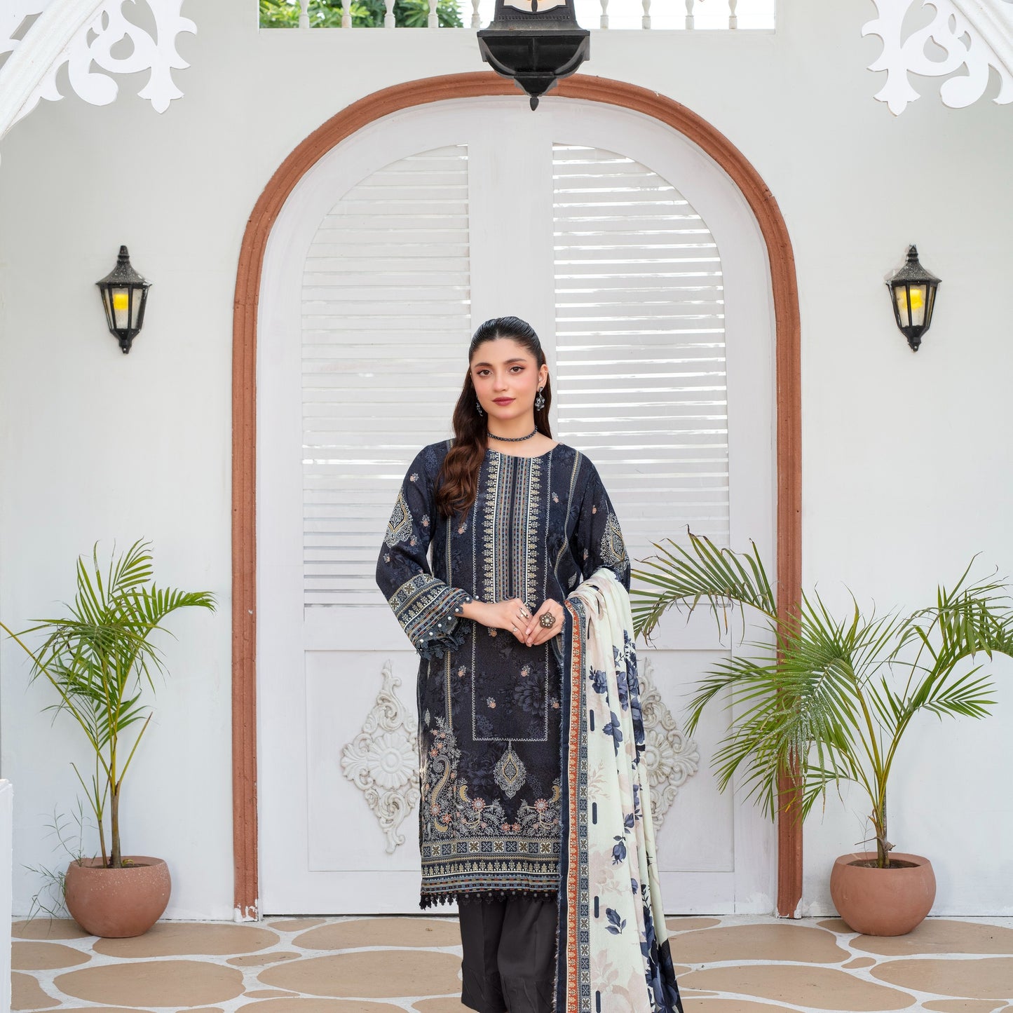 Unstitched Printed Viscose Karandi 3 Piece