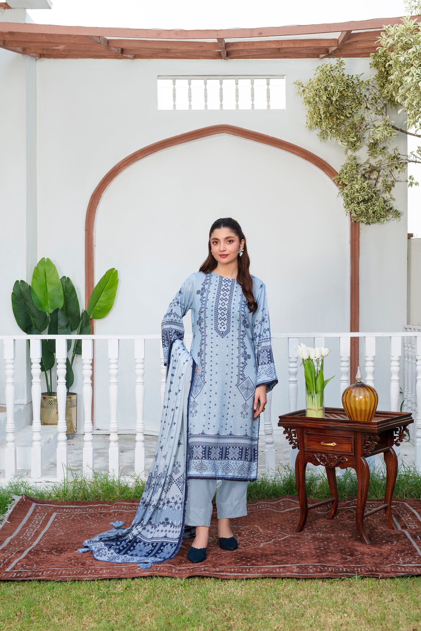 Unstitched Printed Viscose Karandi 3 Piece