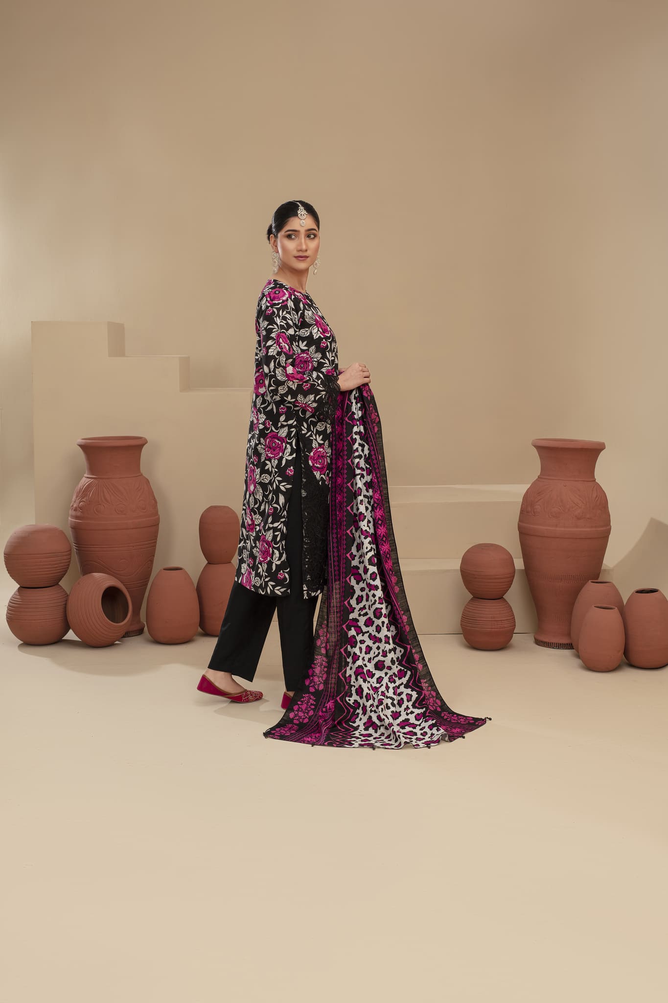 Unstitched Printed Khaddar with Embroidery Patches 3 Piece