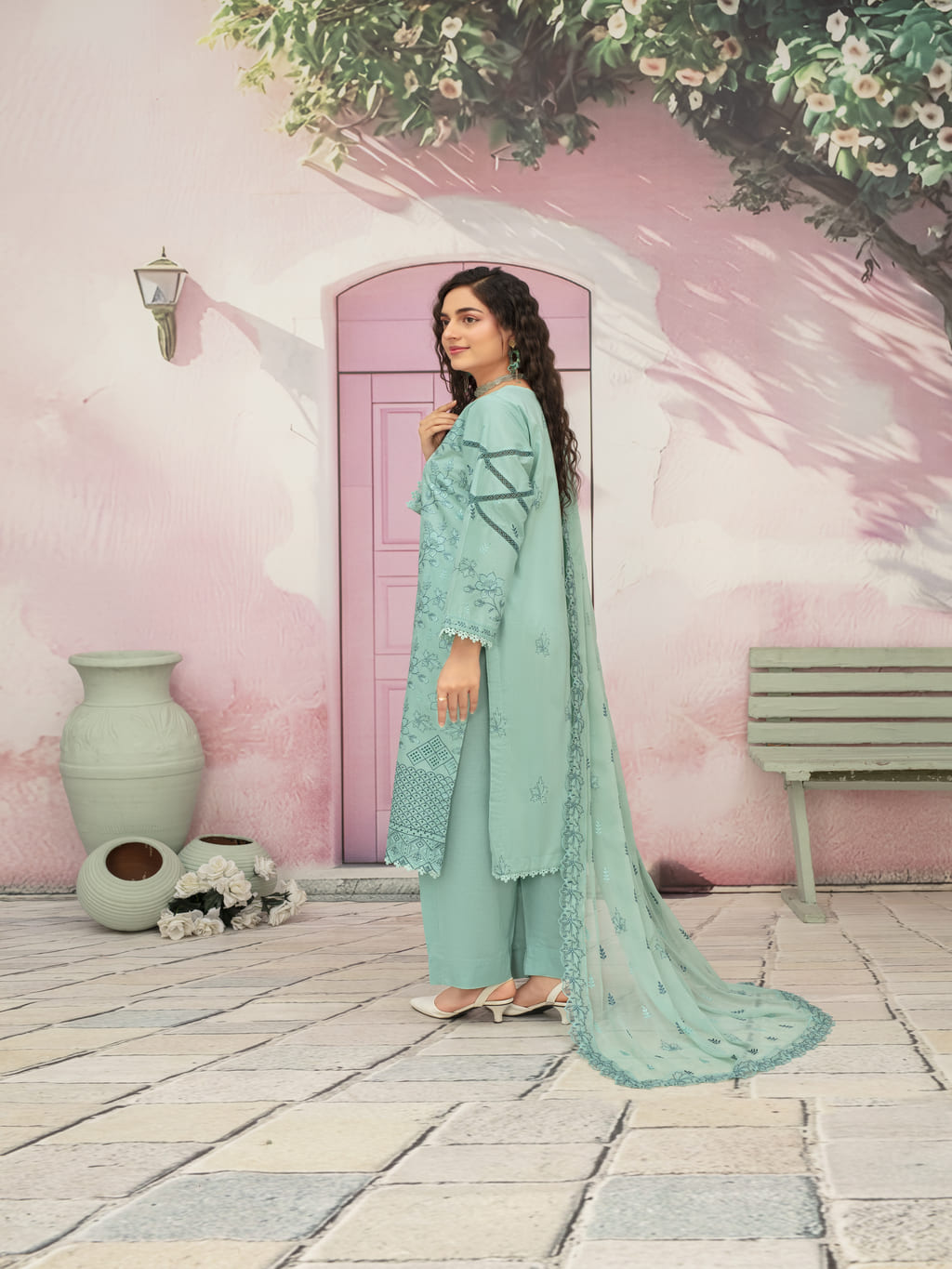 Unstitched Printed Lawn 3 Piece Suit