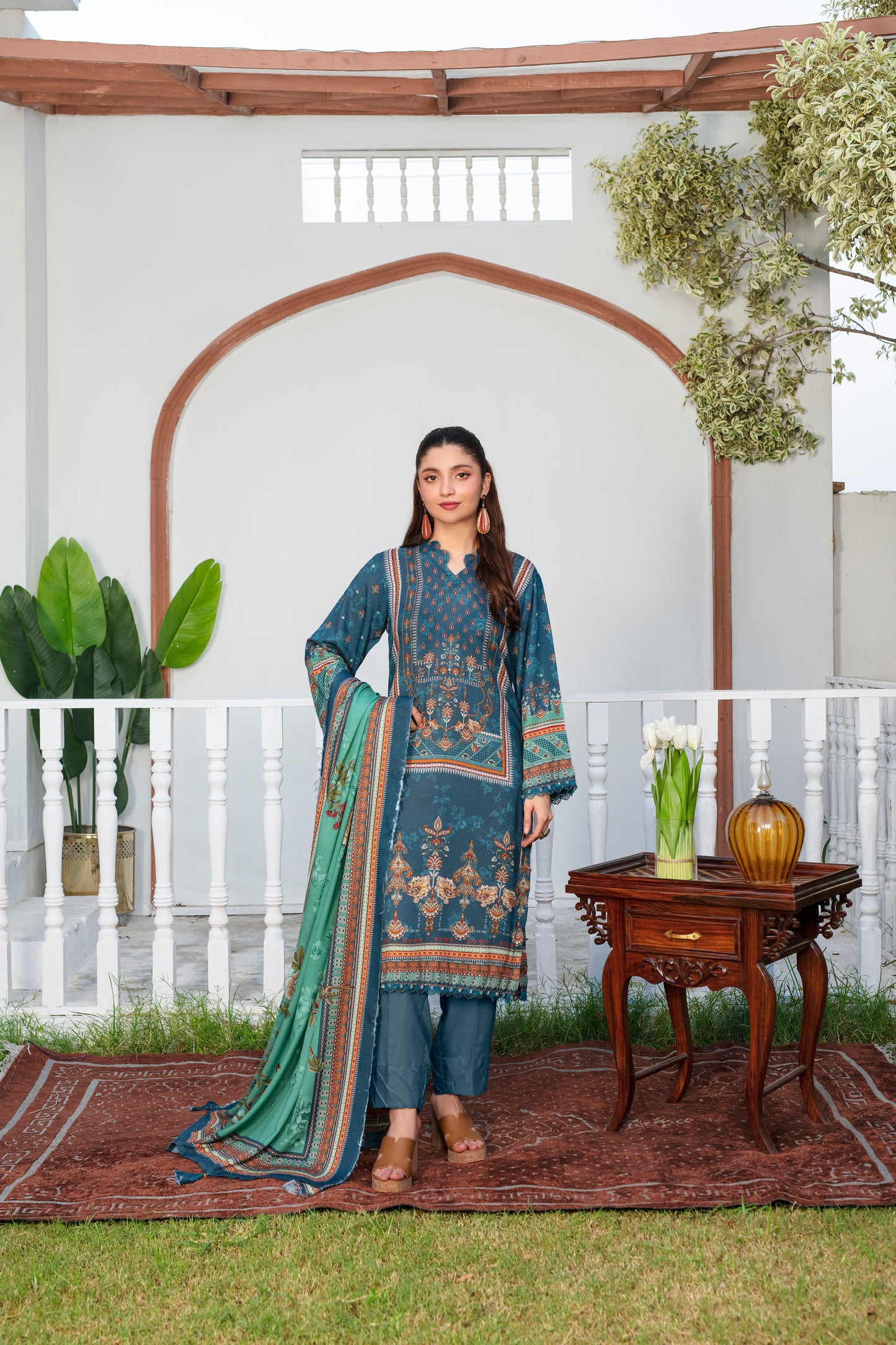 Unstitched Printed Viscose Karandi 3 Piece