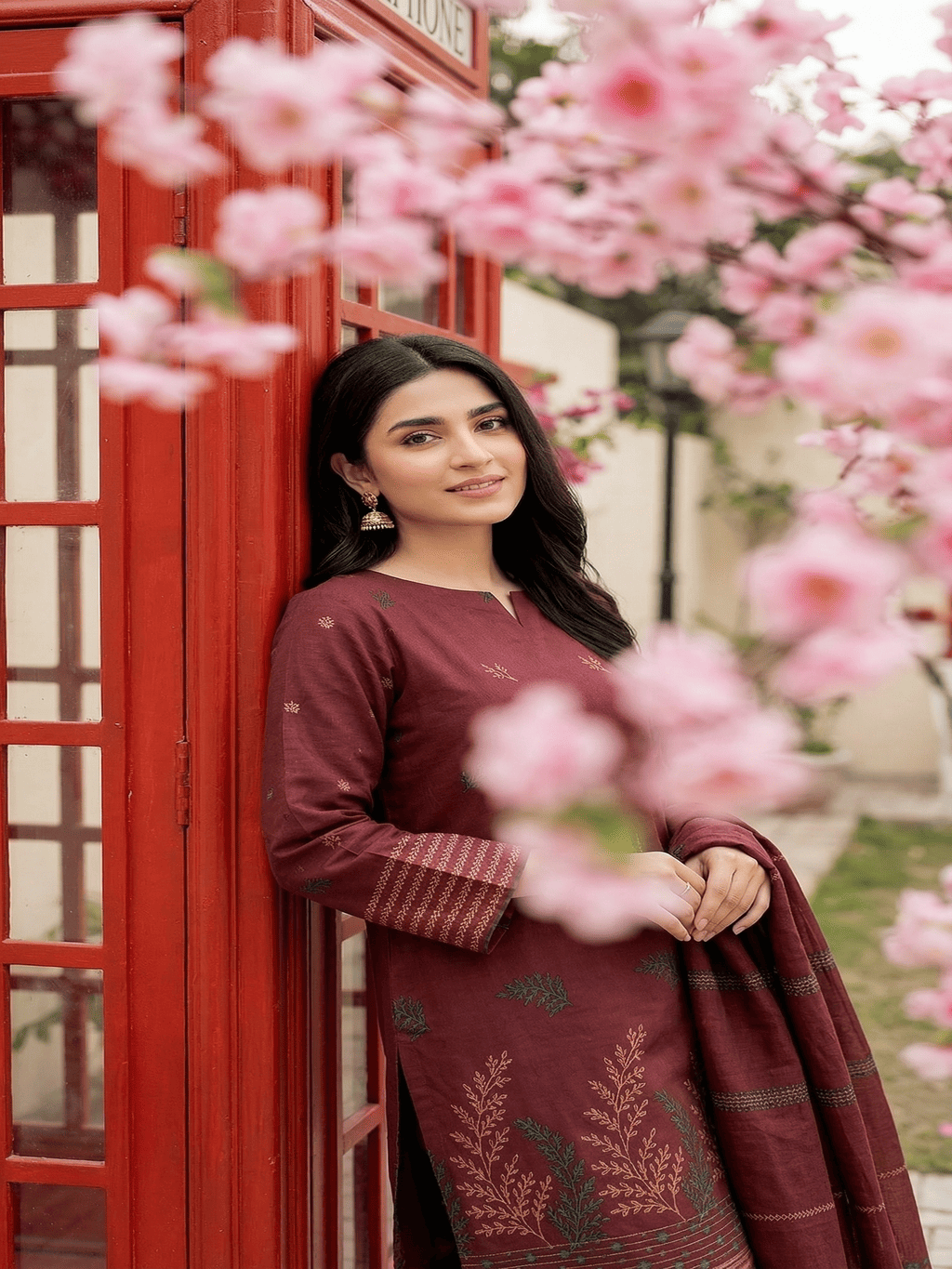 Jacquard Brosha Lawn 3 Piece Suit Unstitched
