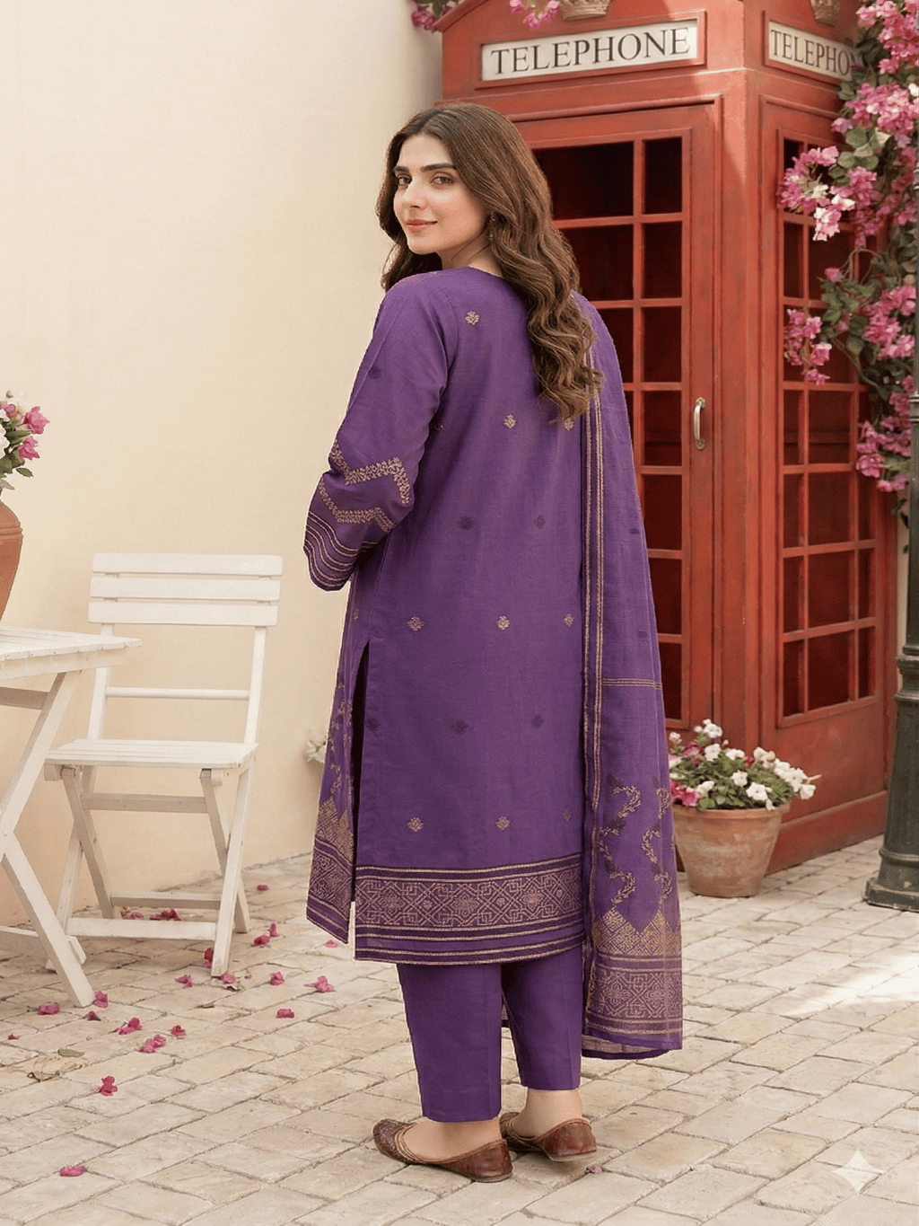 Jacquard Brosha Lawn 3 Piece Suit Unstitched